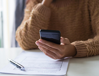 Solicitar la reserva de la denominación social.